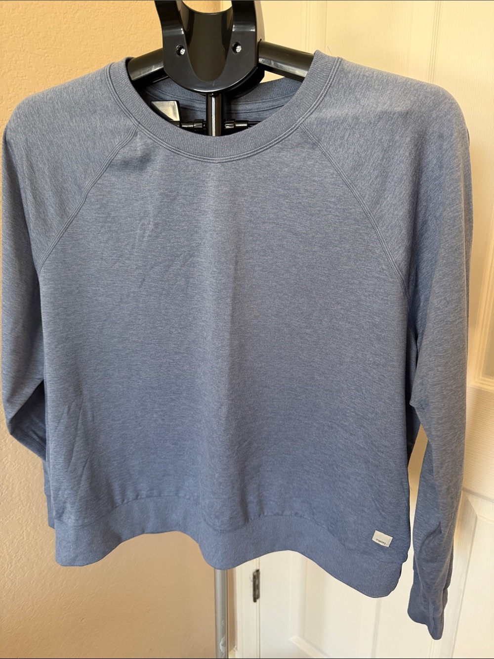 Vuori Long Sleeve Halo Crew sz L